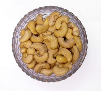 Premium Cashew Nuts (Kaju Safaid) – Whole, Creamy & Sweet | Fantastic Dry Fruits
